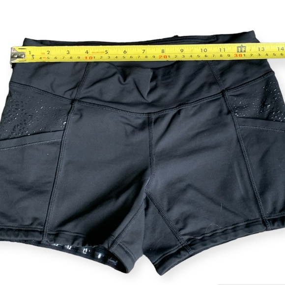 Lululemon, size 6, black shorts, - Picture 6 of 8